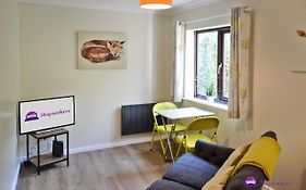 Station 1 Bed Apartment - Stayseekers